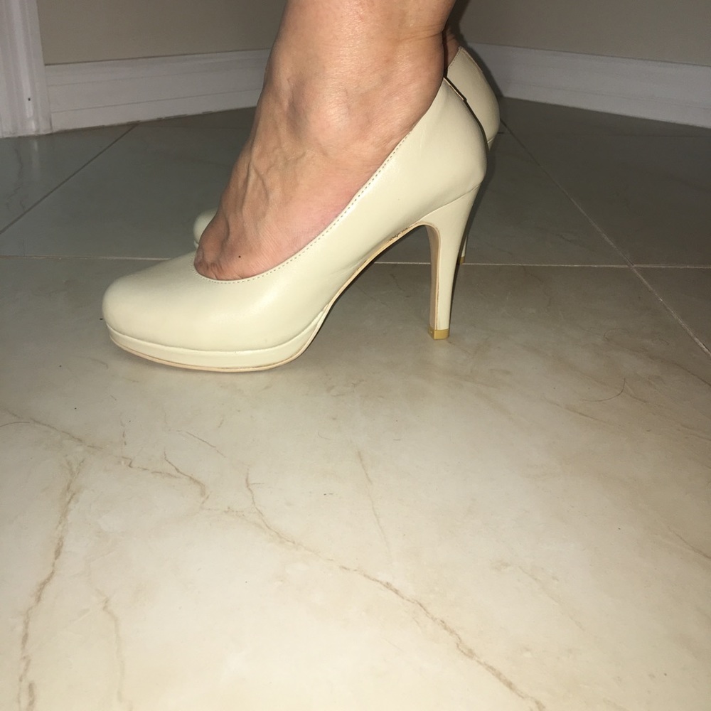 Fitzwell Platform Pumps 👠